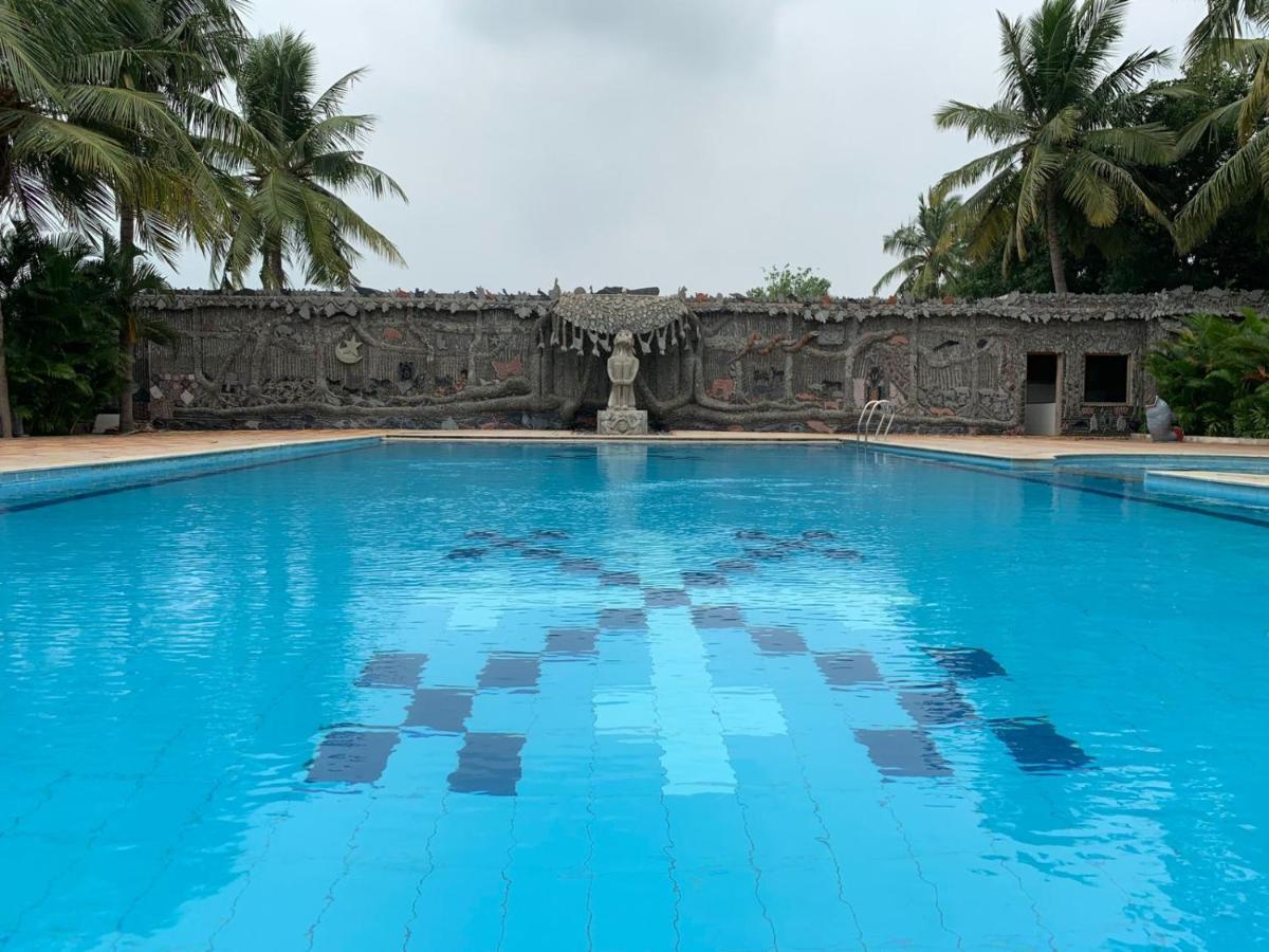 Celebrity Resort Chennai Tambaram Luaran gambar