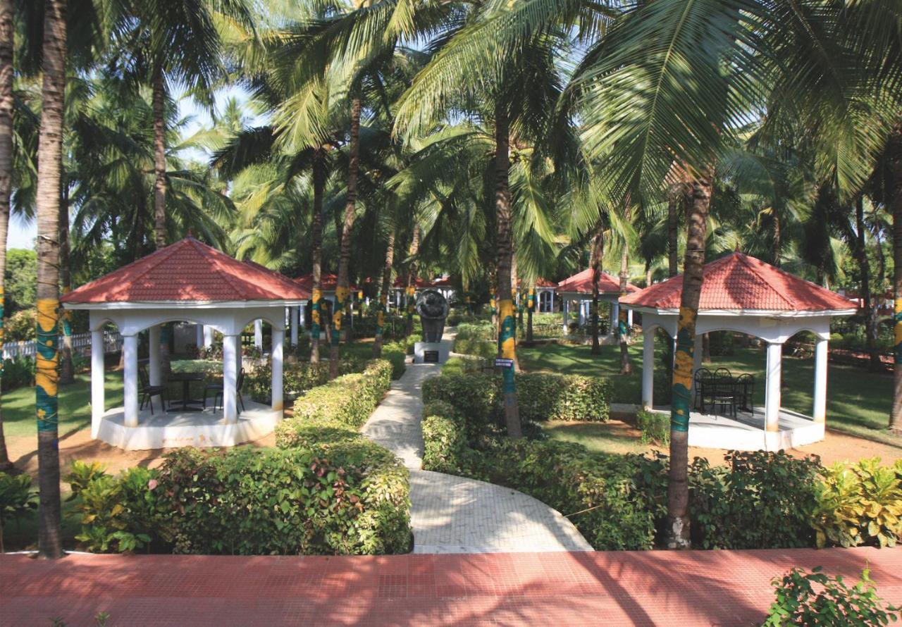 Celebrity Resort Chennai Tambaram Luaran gambar