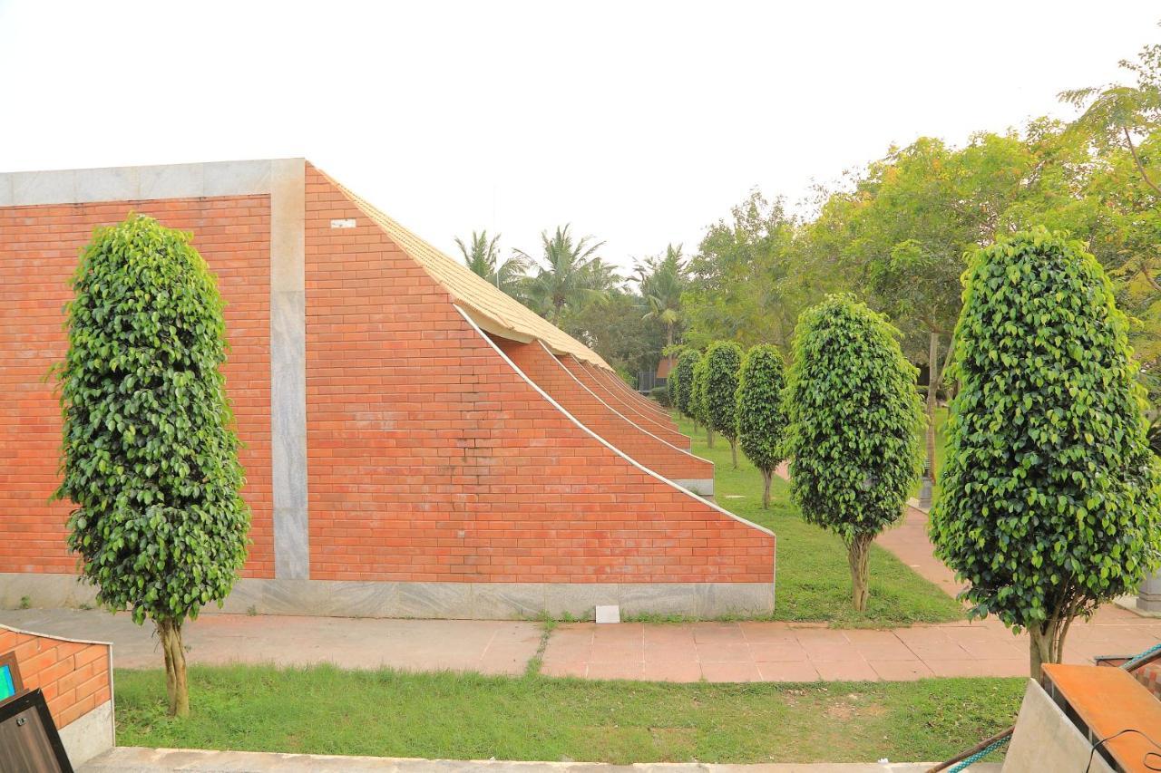 Celebrity Resort Chennai Tambaram Luaran gambar