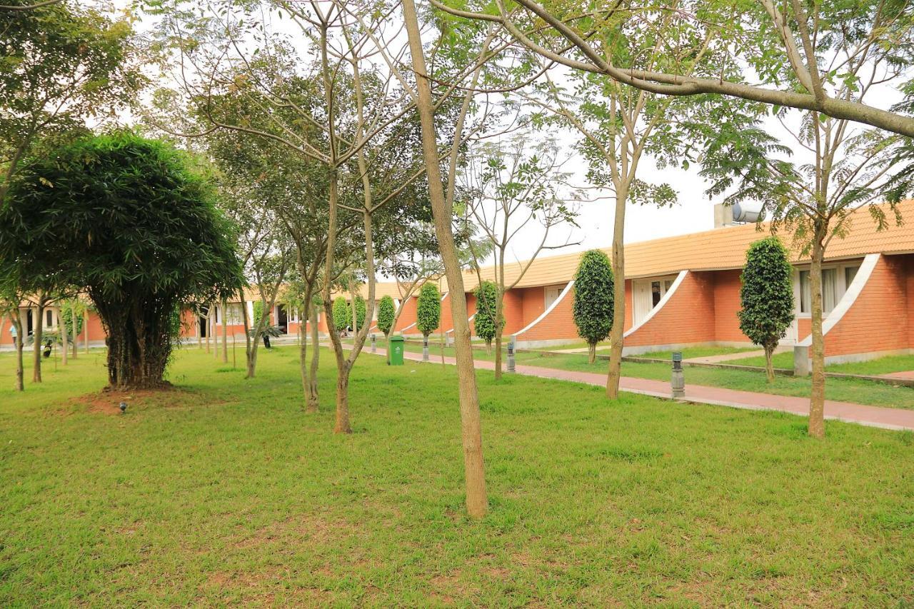 Celebrity Resort Chennai Tambaram Luaran gambar