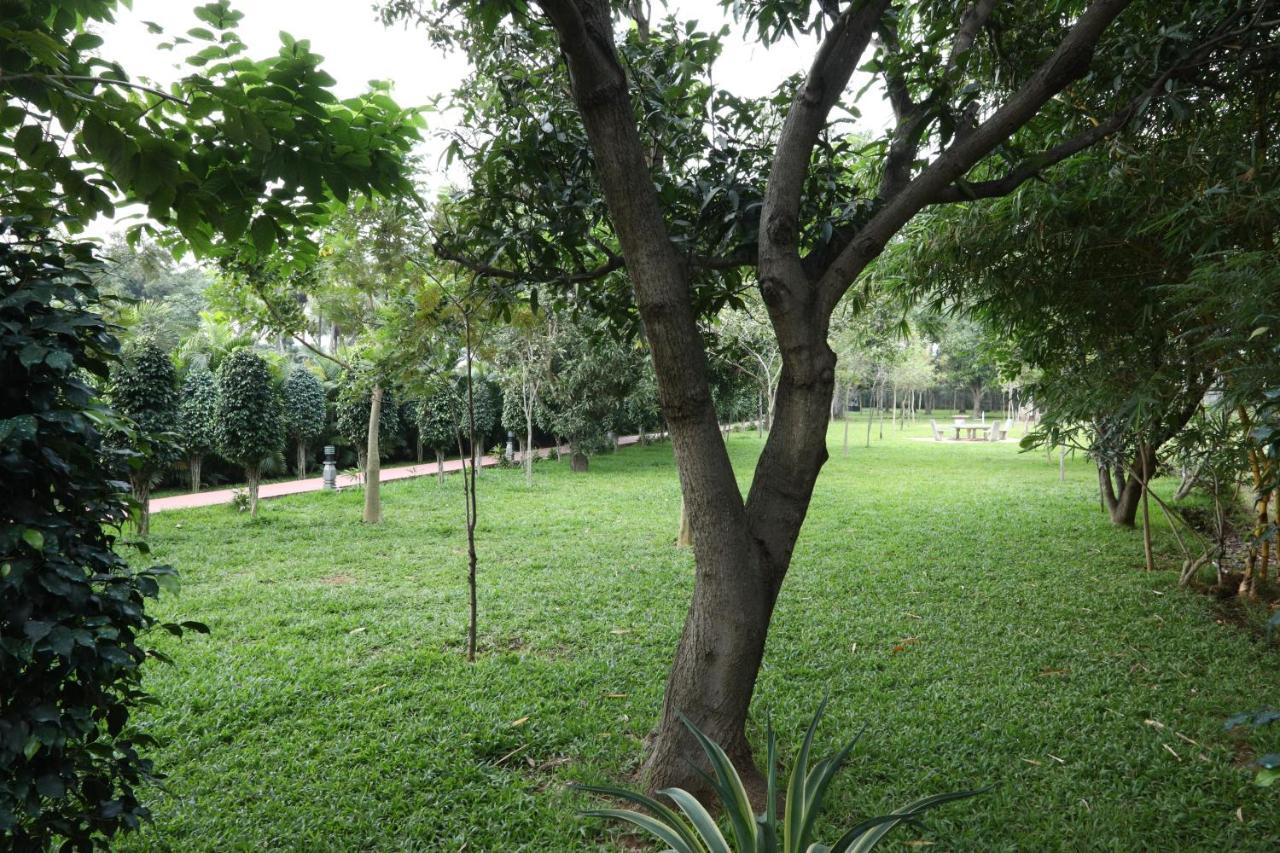 Celebrity Resort Chennai Tambaram Luaran gambar
